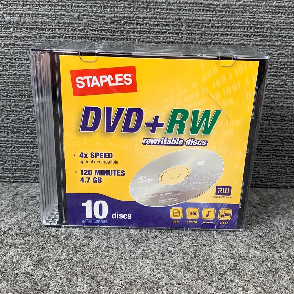Staples DVD+RW Rewritable Discs 10-pack 4.7GB 2 Hrs Data Photos Music Video